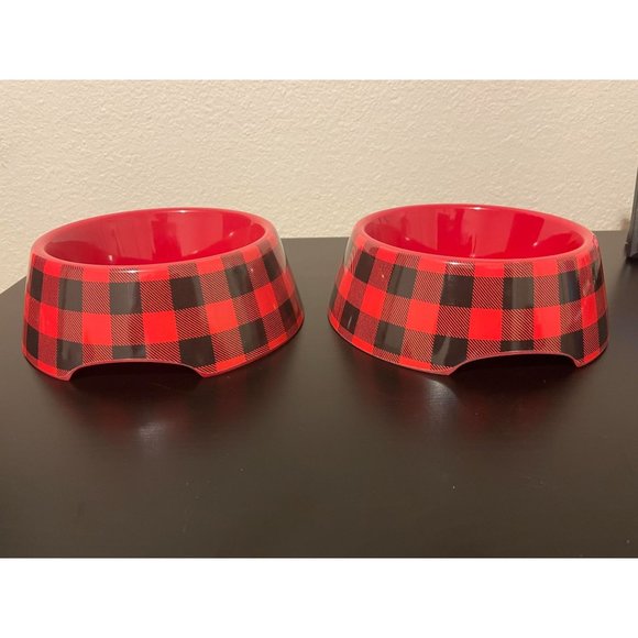 NWT- Set of 2 Pet Dining Dishes (Price takes both) - Picture 1 of 5